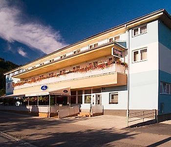 Penzion Anton Teplicka nad Vahom Exterior photo